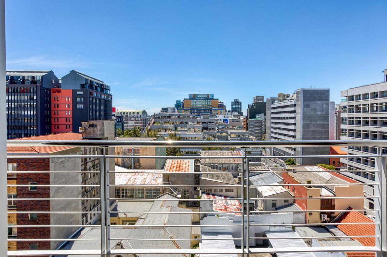 Backup-Powered Trendy City Balcony Apartment Cape Town Exterior photo